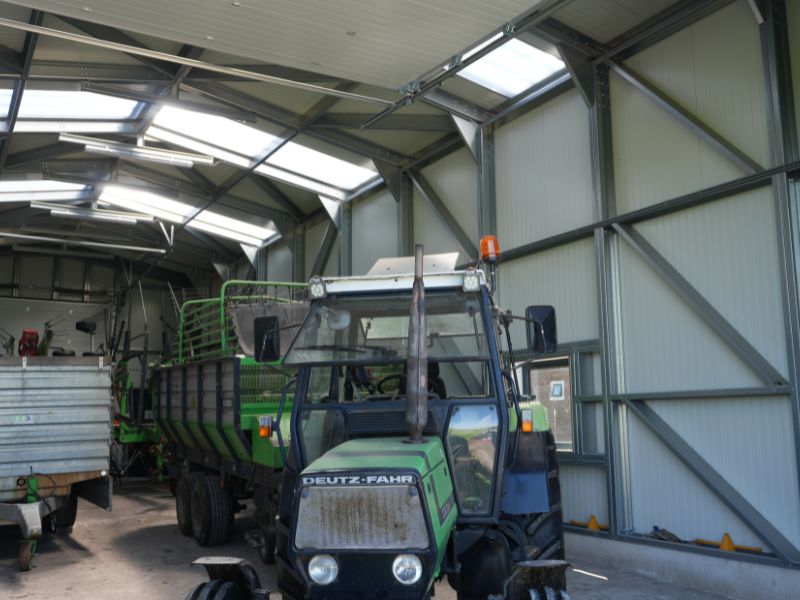 Prefab agrarische schuur voor machineopslag